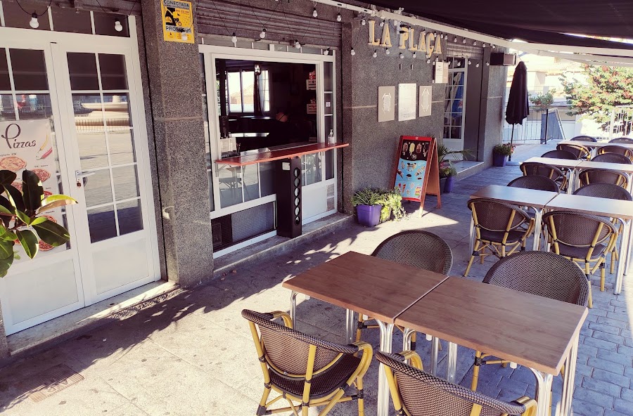 BAR "LA PLAÇA" MONTROY