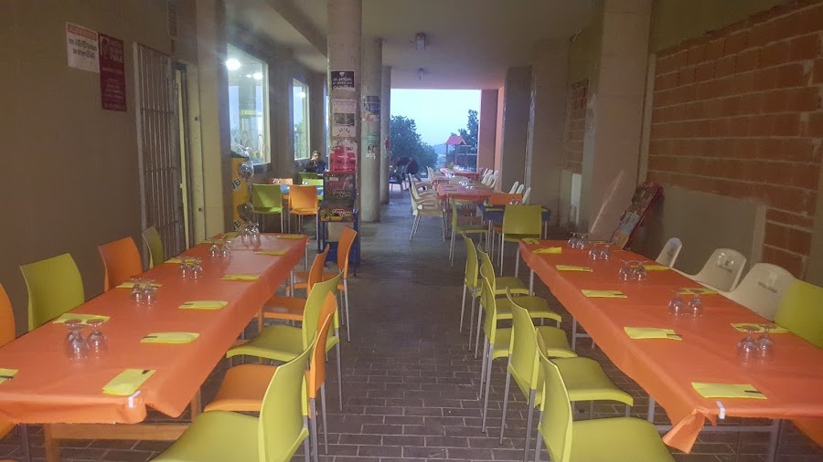 BAR PASAJE(HAMBURGUESERIA)