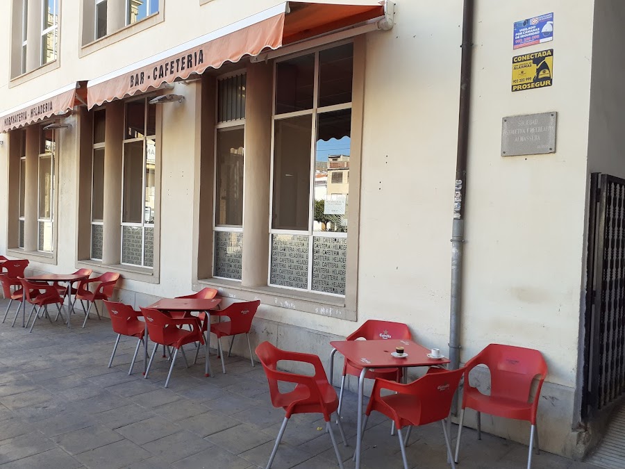 Bar Restaurant Casino Almássera comida casera