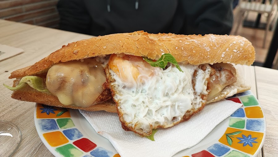 Bar Restaurante La Cecilia