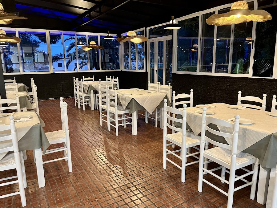 BAR RESTAURANTE LA PISCINA