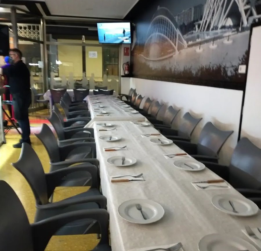 Café Bar La Plaza. Sedaví