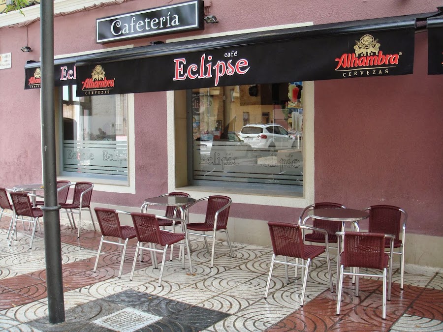 Café Eclipse