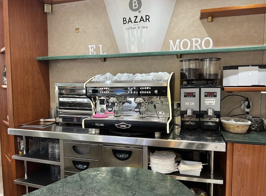 Cafetería y Panadería El Moro