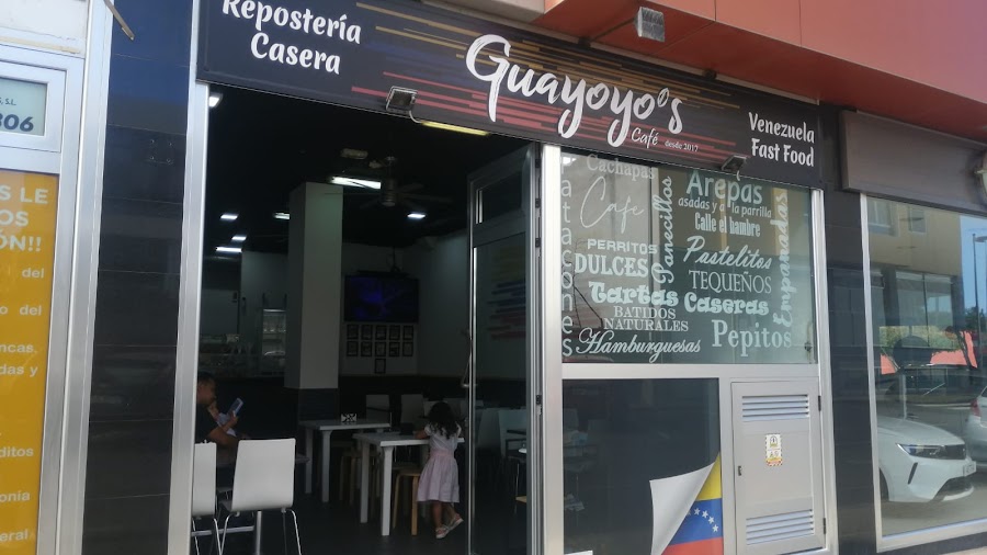 Guayoyos café Venezuela fast food