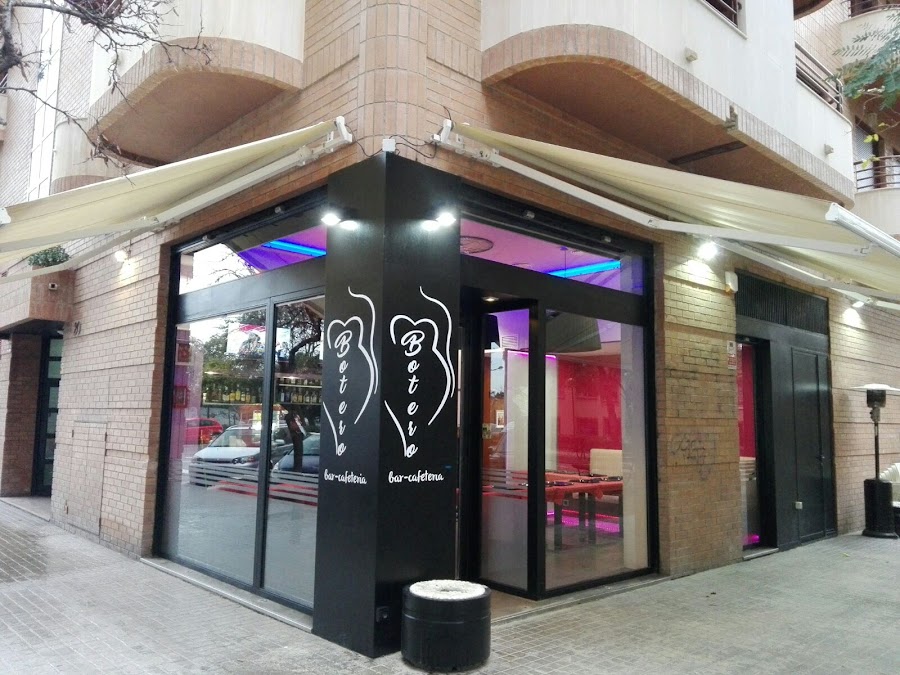 Isla Margarita Restaurant & Bar