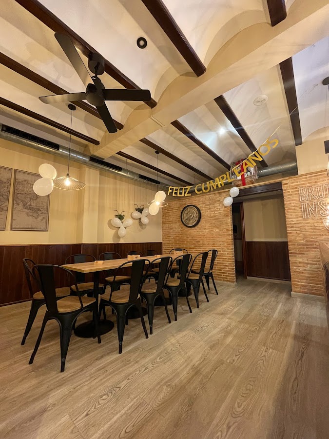 La Terreta Cafetería Cervecería