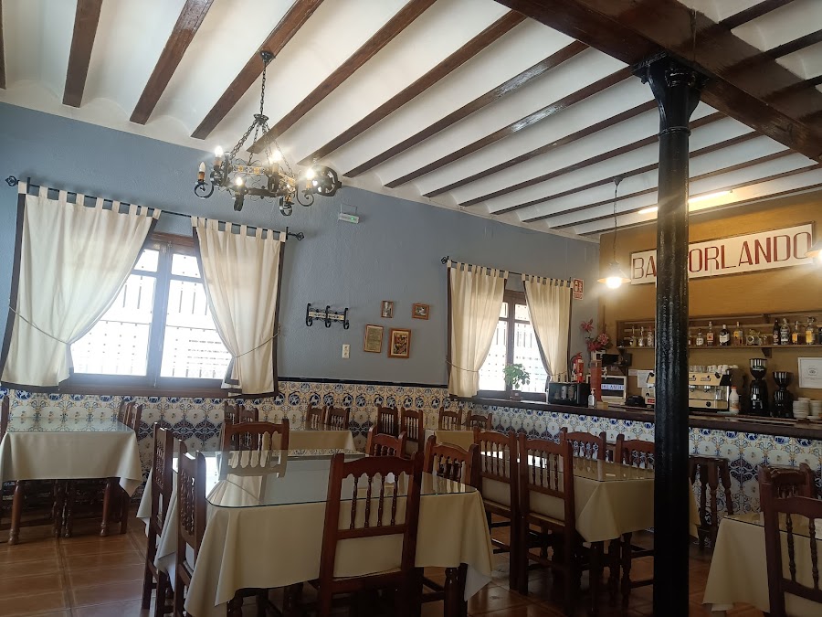 Orlando Döner Kebab y Pizzería