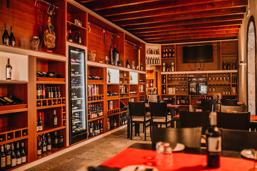 Restaurante Entre Duelas y Tapas