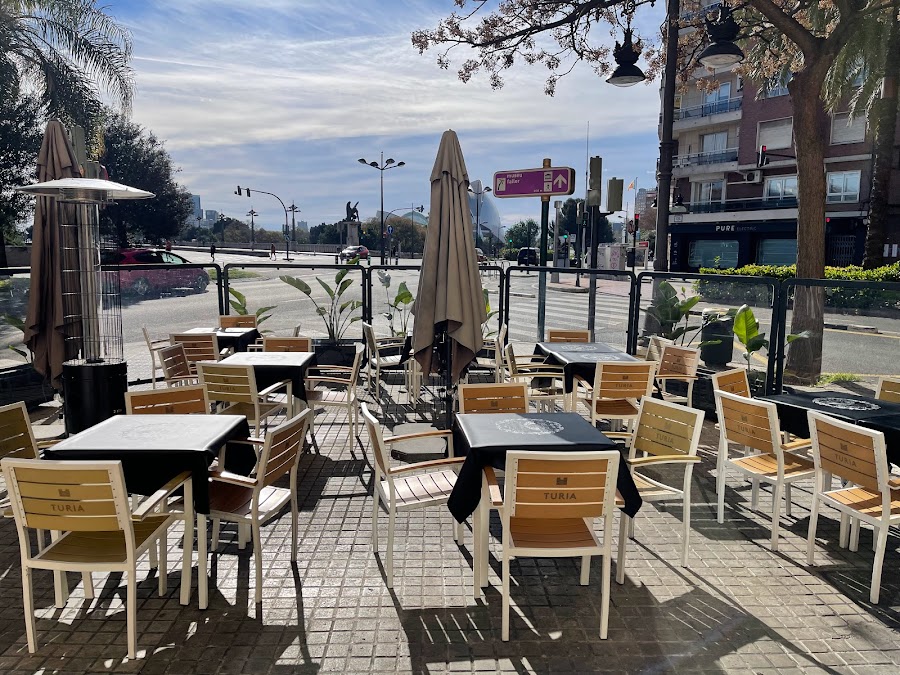 Restaurante Feliz Les Artes y Ciencias