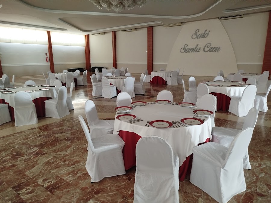 Salo Santa Creu Restaurante La Pusa