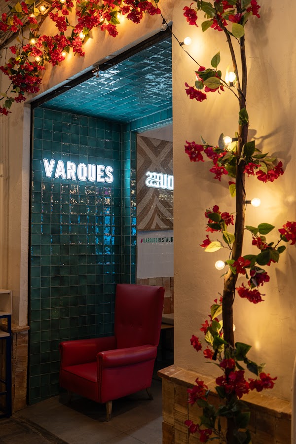 VARQUES - Restaurante en Ruzafa